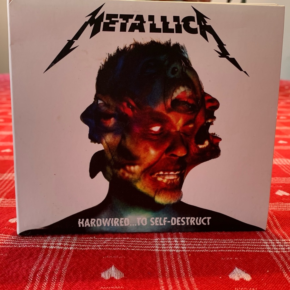 NWOT. Metallica Hardwired… to Self-Destruct Double CD.